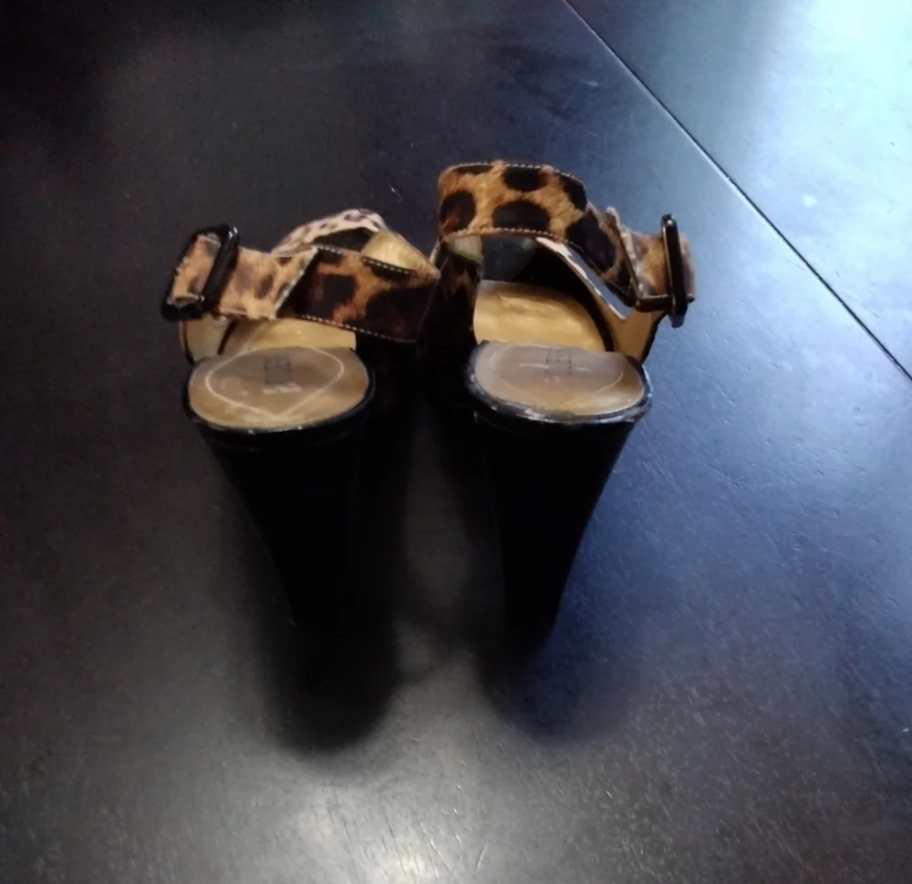 Guess Calf Hair Open Toe Pumps Size   7M